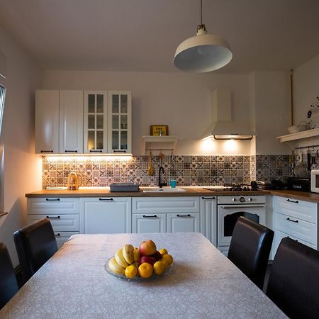 Garden Holiday Home Drenje  المظهر الخارجي الصورة