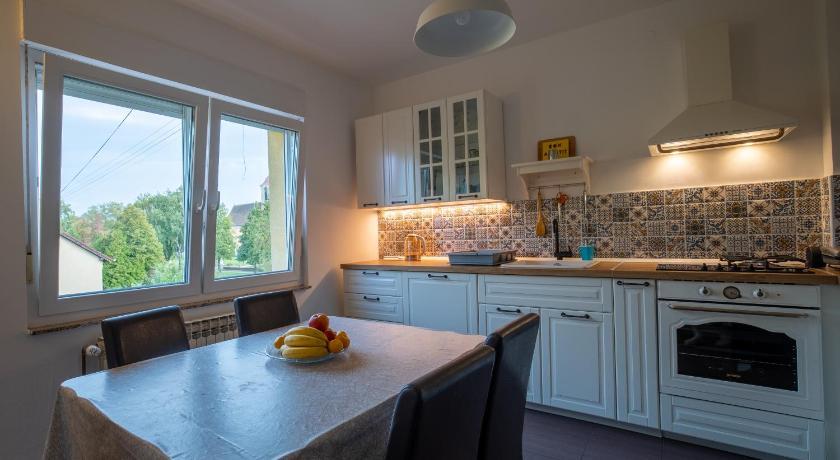 Garden Holiday Home Drenje  المظهر الخارجي الصورة